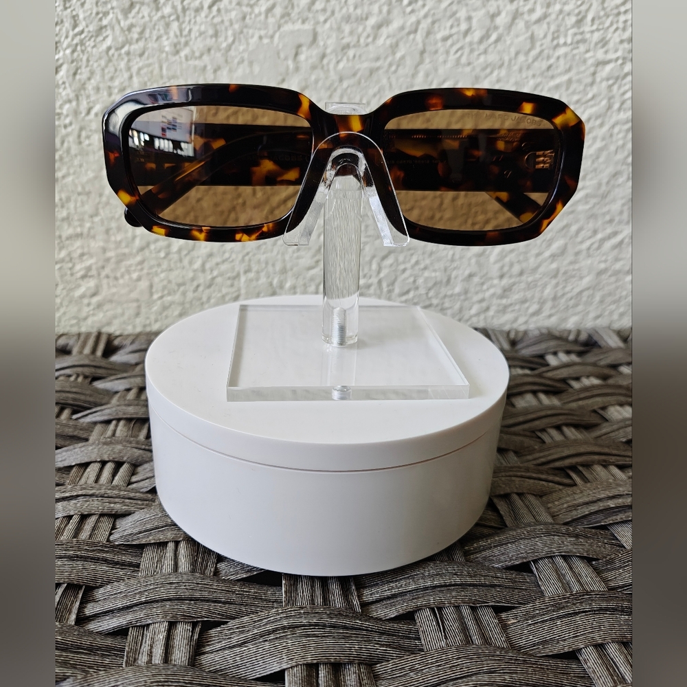 NWOT Marc Jacobs Tortoise Rectangle Sunnies 🤎